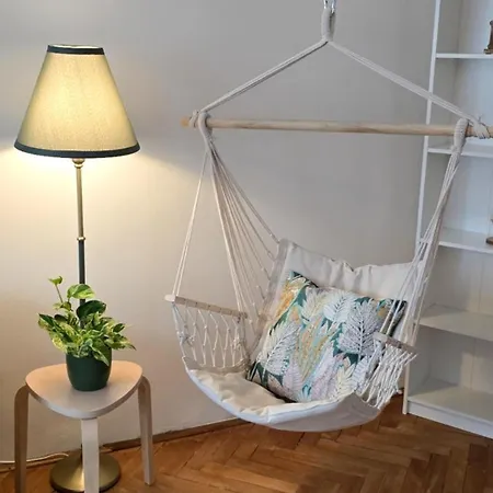 Apartment North *